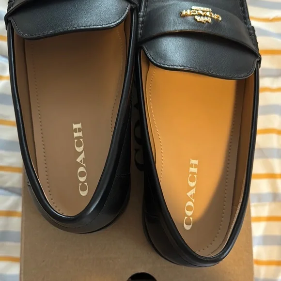 Coach Black Leather Women’s Loafers - Picture 3 of 5
